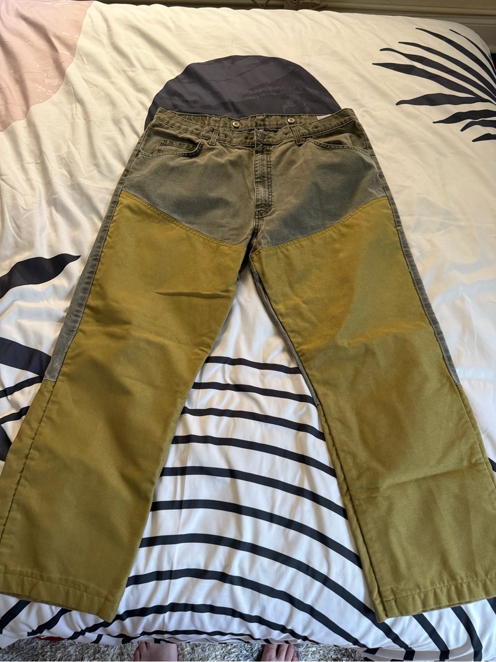 Olive and Gray Men Jeans Relaxed